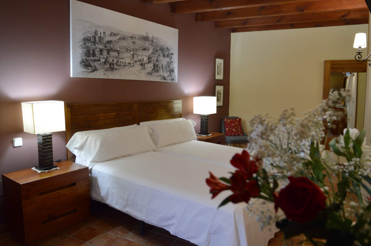 Vista del interior de la habitación Herreros